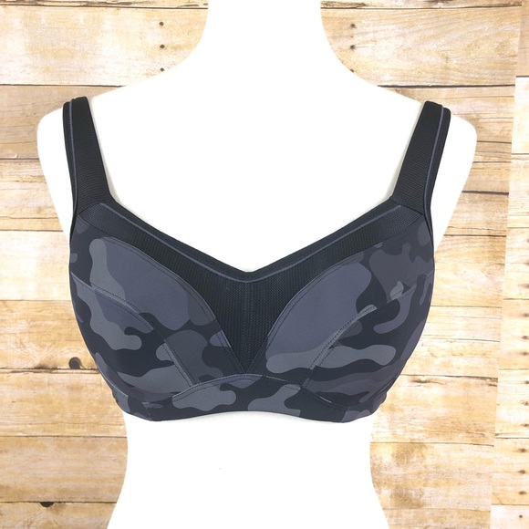 torrid Other - Torrid Active Camo Print Bras Size 38B